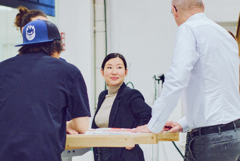 34-årig vil revolutionere modebranchen med helt ny måde at producere tøj på