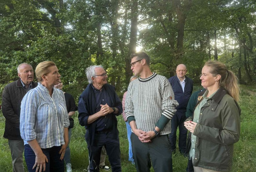 Statsminister glæder sig over mere urørt skov og biodiversitet