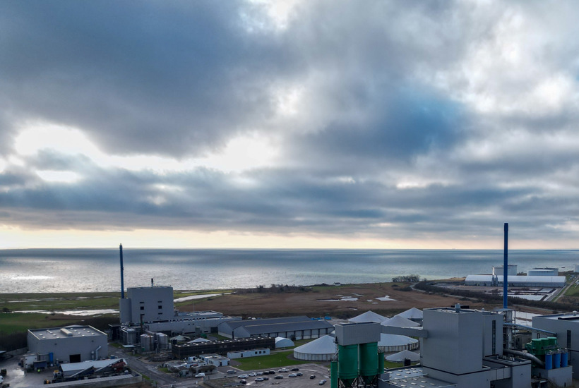 Efter meldinger om stop: Norsk oliespildevand bliver fortsat udledt i dansk hav 